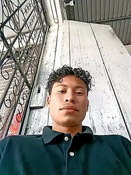 kgmc2 online show from 12/17/24, 05:15