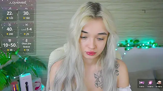 Snapshot of Ashley_S chatting on 03/09/25, 11:03 Ashley S online show from 03/09/25, 11:03