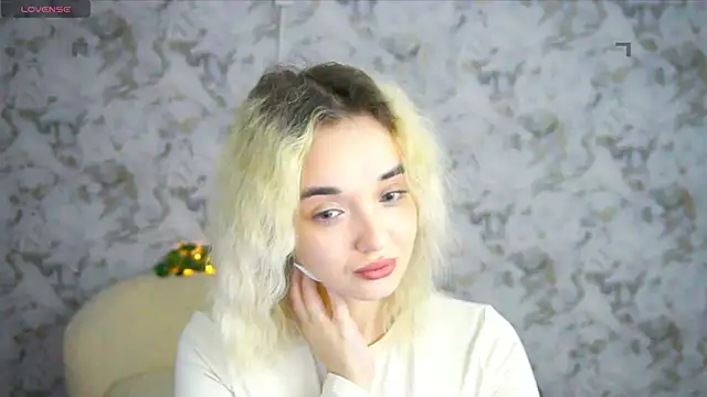 Ashley S online show from 04/28/26, 10:25