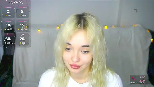 Ashley S online show from 11/21/25, 11:04