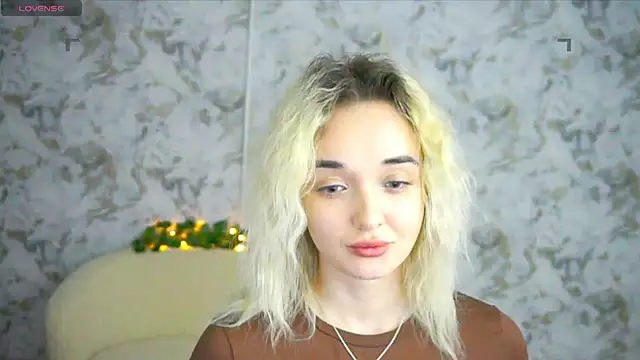 Ashley S online show from 04/28/26, 02:27