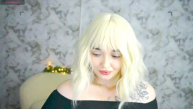 Ashley S online show from 05/25/26, 10:19