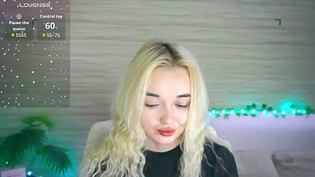 Ashley S online show from 10/28/25, 11:14