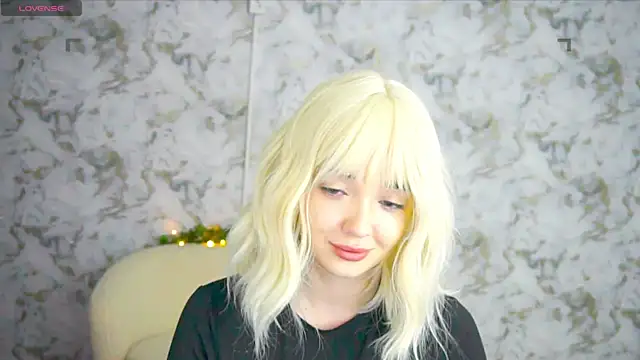 Ashley S online show from 06/12/26, 10:18