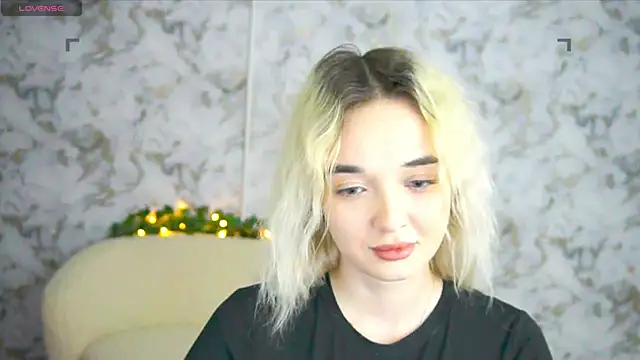 Ashley S online show from 04/17/26, 10:34