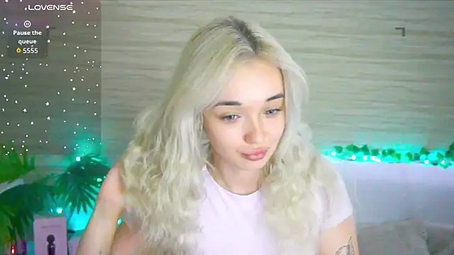 Snapshot of Ashley_S chatting on 09/09/25, 10:08 Ashley S online show from 09/09/25, 10:08