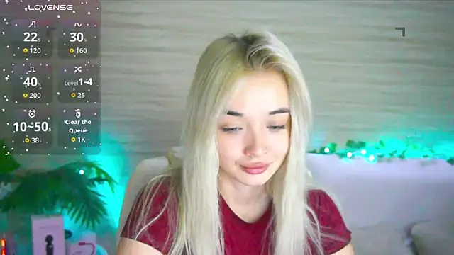 Snapshot of Ashley_S chatting on 09/22/25, 10:05 Ashley S online show from 09/22/25, 10:05