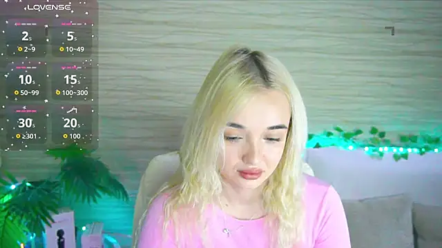 Ashley S online show from 11/03/25, 11:08