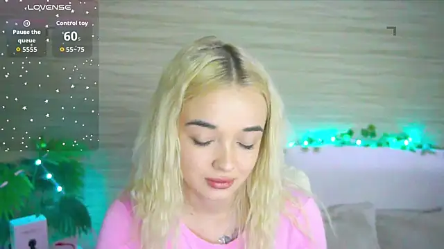 Ashley S online show from 10/22/25, 10:08