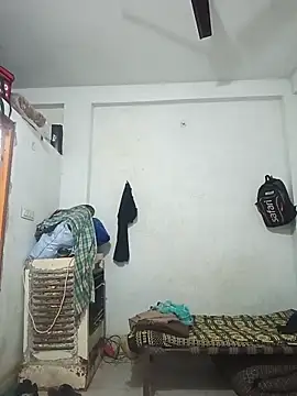 pintuS40 online show from 12/22/25, 03:39