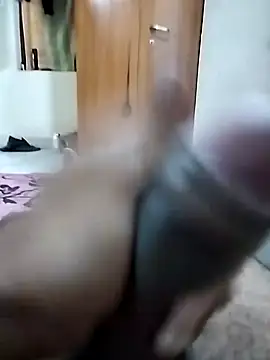 Snapshot of Thefatcockguy69x chatting on 01/14/26, 01:20 Thefatcockguy69x online show from 01/14/26, 01:20