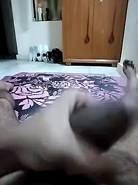 Snapshot of Thefatcockguy69x chatting on 01/17/26, 05:44 Thefatcockguy69x online show from 01/17/26, 05:44