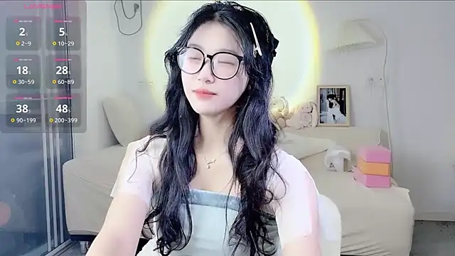 Luminous163 online show from 10/15/25, 09:28