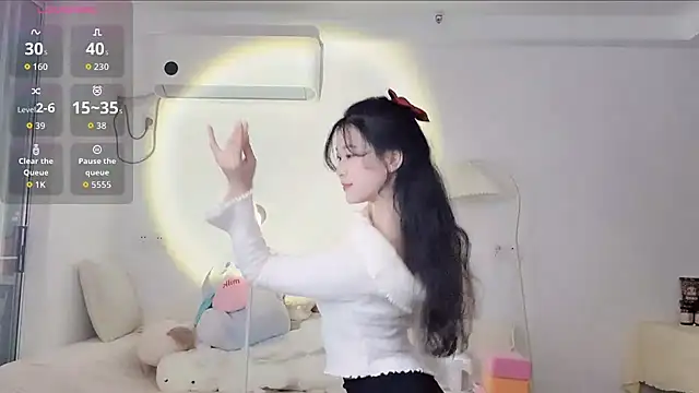 Luminous163 online show from 10/16/25, 08:33
