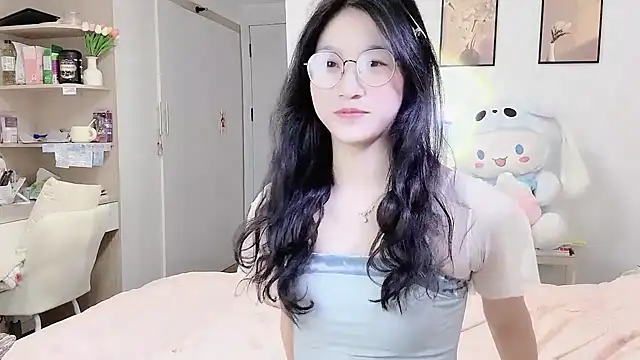 Luminous163 online show from 10/23/25, 11:42