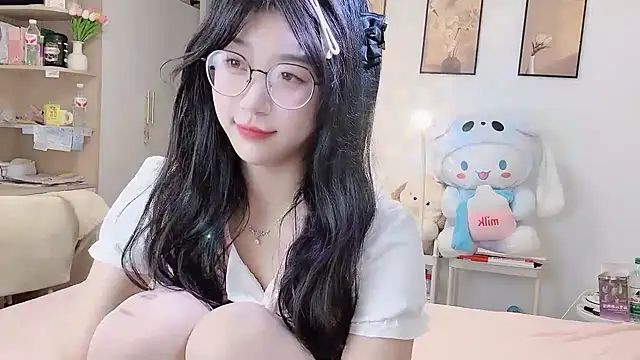 Luminous163 online show from 10/30/25, 01:31