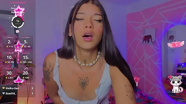 CoralRigan online show from 11/22/25, 03:49