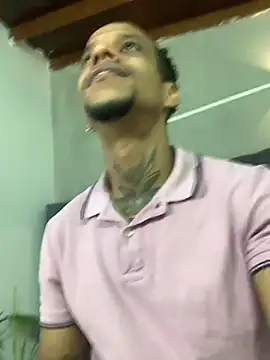 Snapshot of Salomon_koude chatting on 04/16/26, 11:11 Salomon koude online show from 04/16/26, 11:11