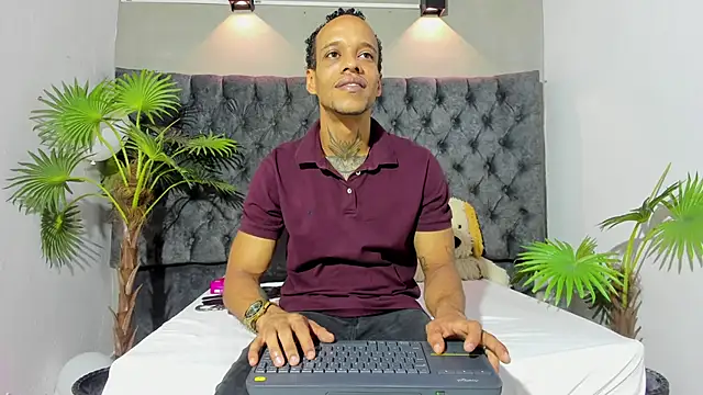 Salomon koude online show from 06/01/26, 01:11