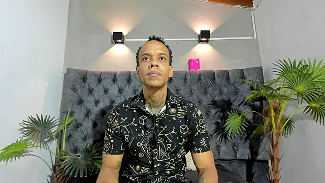 Salomon koude online show from 06/30/26, 02:17
