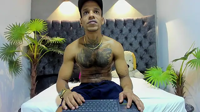 Salomon koude online show from 05/30/26, 02:23