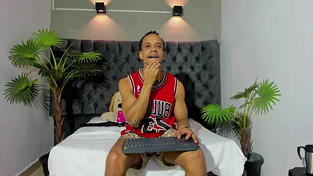 Salomon koude online show from 06/19/26, 02:39