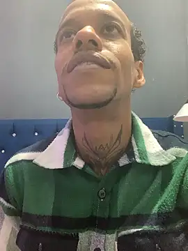 Snapshot of Salomon_koude chatting on 01/16/26, 08:13 Salomon koude online show from 01/16/26, 08:13