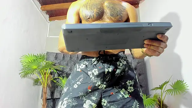 Salomon koude online show from 05/20/26, 02:08