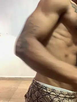 Snapshot of Salomon_koude chatting on 03/30/26, 01:12 Salomon koude online show from 03/30/26, 01:12