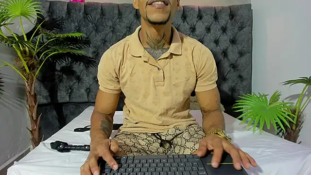 Salomon koude online show from 05/23/26, 01:48