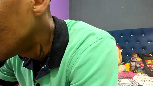 Snapshot of Salomon_koude chatting on 11/26/25, 06:08 Salomon koude online show from 11/26/25, 06:08