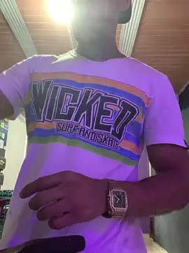 Snapshot of Salomon_koude chatting on 02/08/26, 07:11 Salomon koude online show from 02/08/26, 07:11