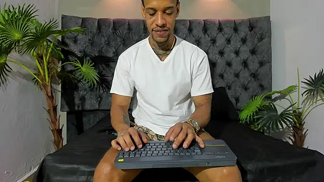 Salomon koude online show from 05/10/26, 01:31
