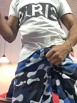 Snapshot of Salomon_koude chatting on 04/11/26, 06:55 Salomon koude online show from 04/11/26, 06:55