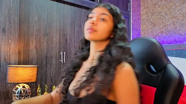 Snapshot of viktorya_xue chatting on 02/20/26, 10:39 viktorya xue online show from 02/20/26, 10:39