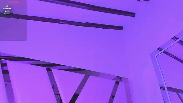 ElisabethMassey online show from 04/04/26, 01:06