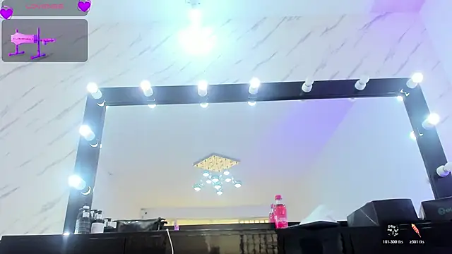 ElisabethMassey online show from 10/28/25, 02:16