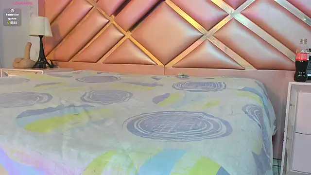 ElisabethMassey online show from 03/01/26, 06:57