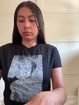 Im sophia1 online show from 03/24/26, 01:11