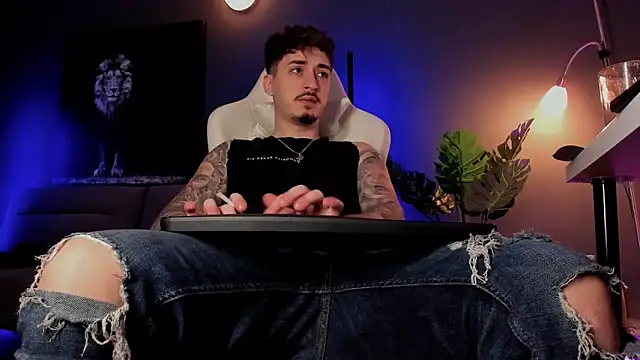 uptomatty online show from 03/18/26, 07:33