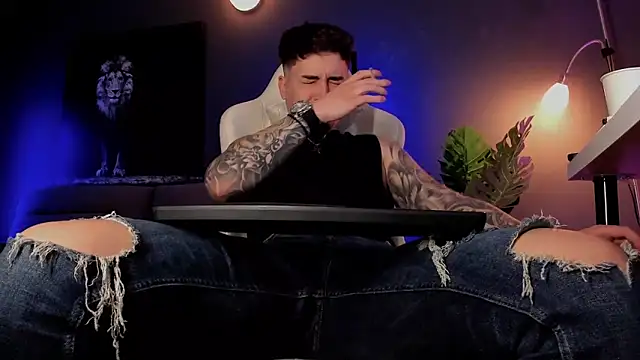 uptomatty online show from 04/22/26, 07:48