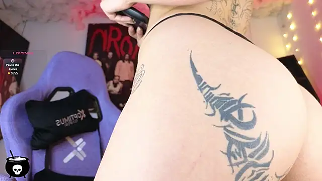 Melanie Nyx online show from 03/20/25, 06:30