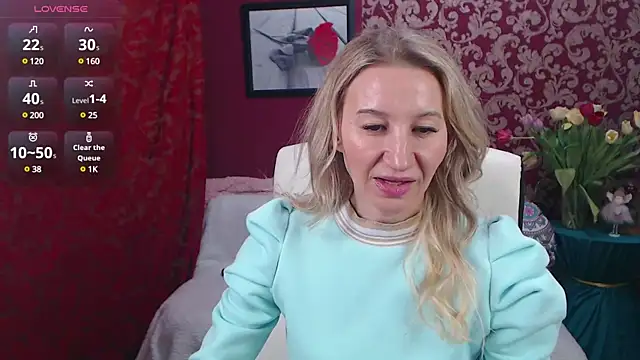 Snapshot of Sofia_Soul chatting on 03/10/25, 06:23 Sofia Soul online show from 03/10/25, 06:23