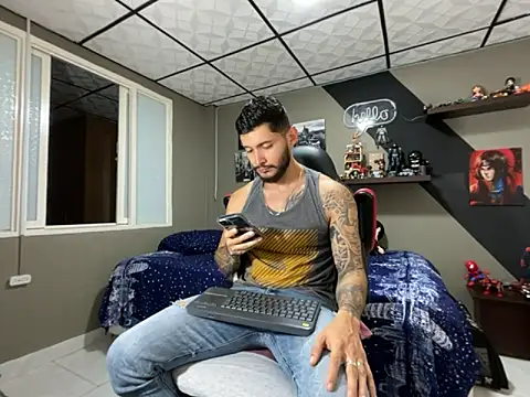 marcel crawford96 online show from 10/18/25, 02:08