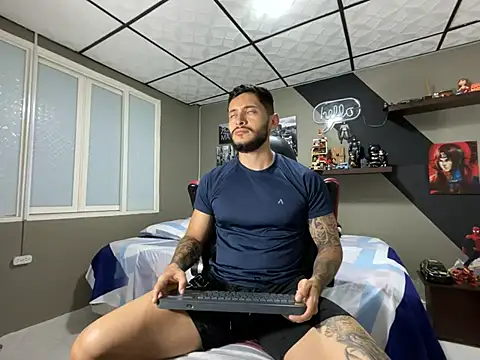 marcel crawford96 online show from 04/17/26, 01:03