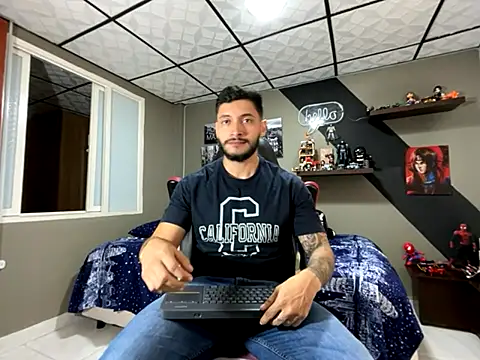 marcel crawford96 online show from 10/12/25, 01:34