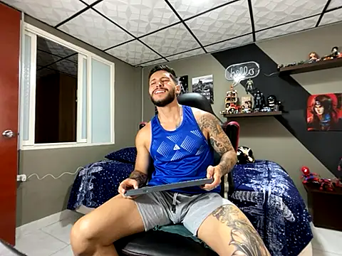 marcel crawford96 online show from 10/11/25, 04:19