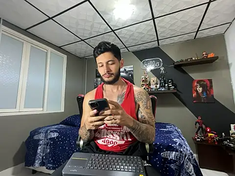 Snapshot of marcel_crawford96 chatting on 06/18/26, 02:00 marcel crawford96 online show from 06/18/26, 02:00