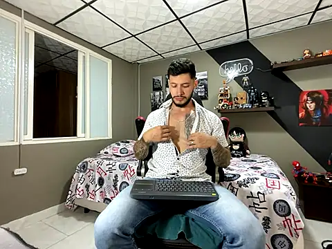 marcel crawford96 online show from 09/25/25, 04:35