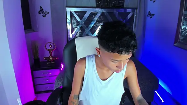 nova sex01 online show from 05/13/26, 03:13